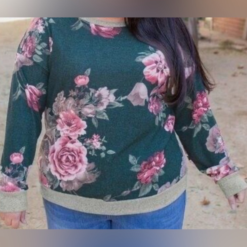 NO BRAND SHOWN size 1X teal with rose floral designed long sleeved sweater.